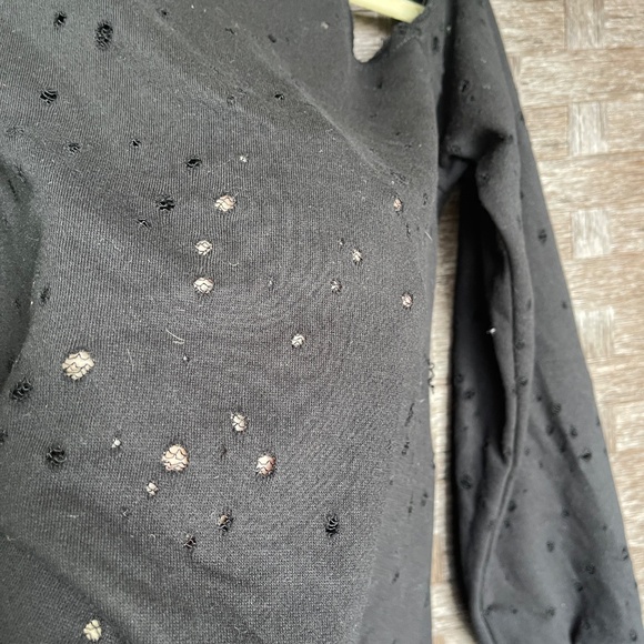 Black Distressed–Dot Cold Shoulder Sweatshirt – Size M - Picture 5 of 8